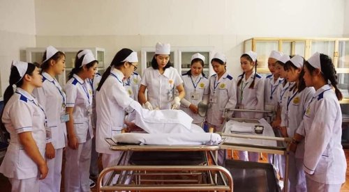 Lu&ocirc;n c&oacute; tinh thần học hỏi.jpg